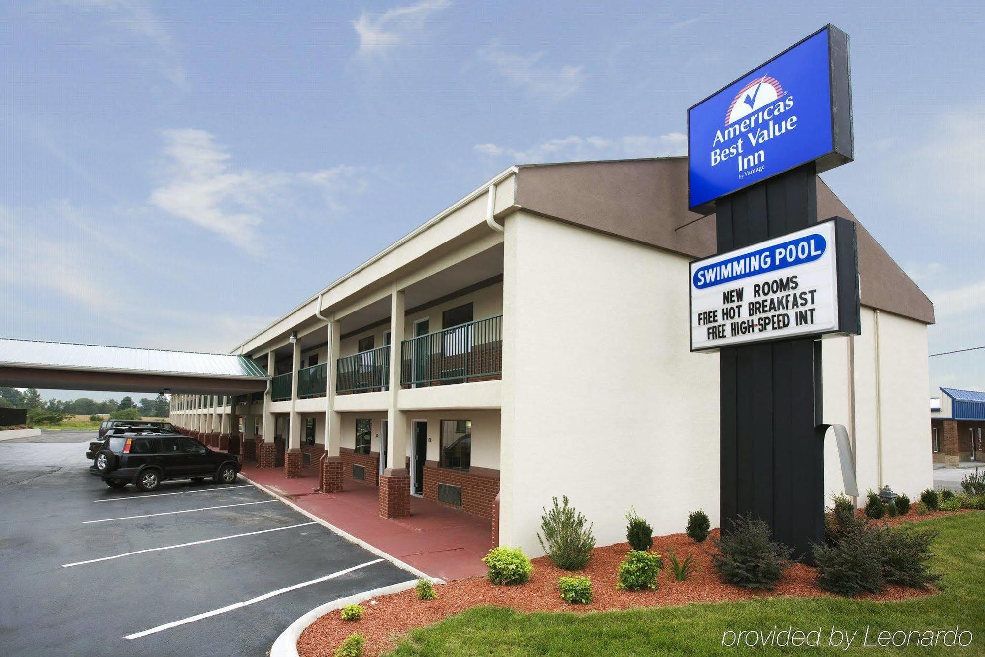 Quality Inn Lawrenceburg Exterior foto