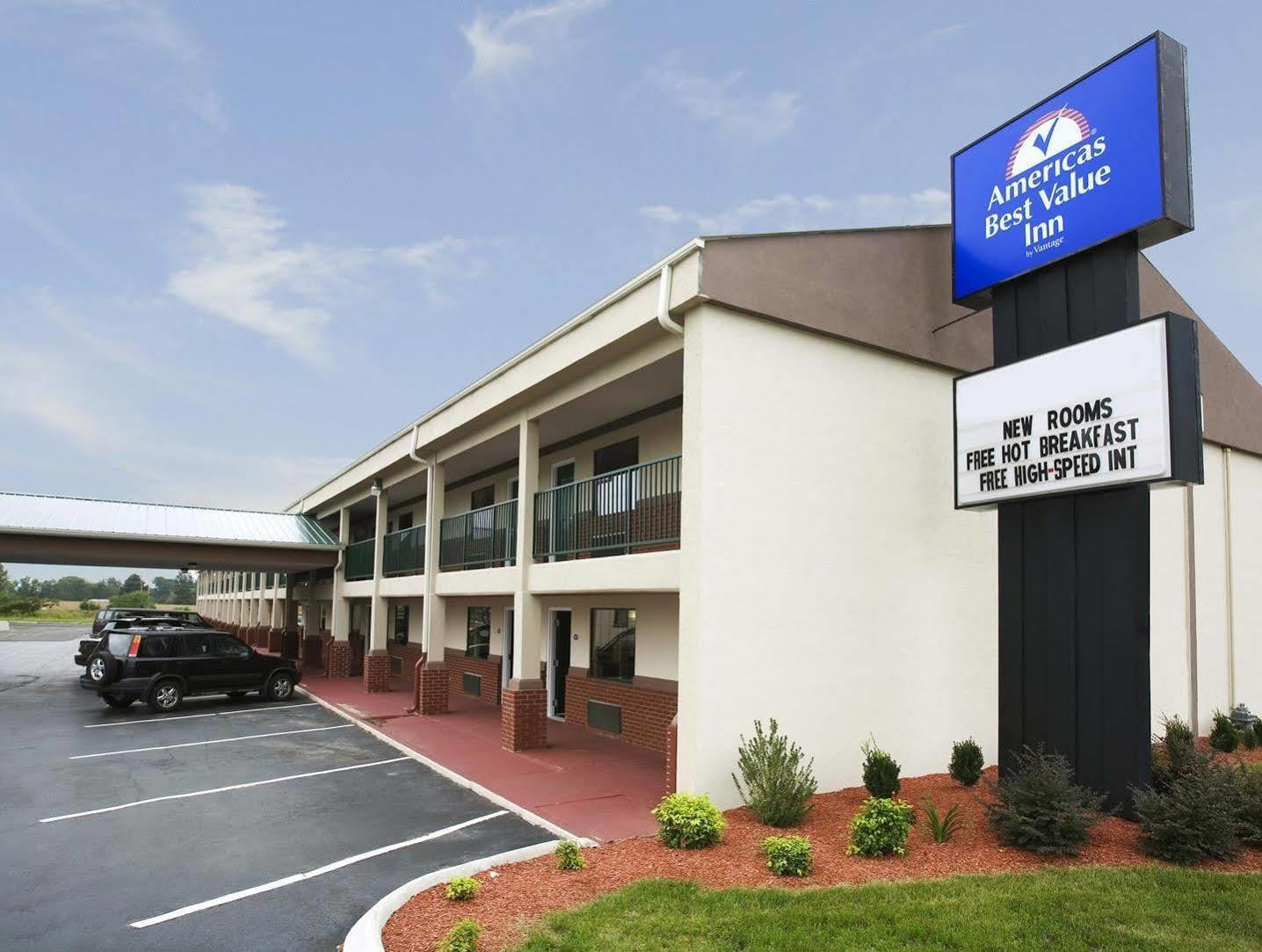 Quality Inn Lawrenceburg Exterior foto